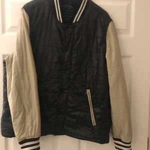 Varsity bomber